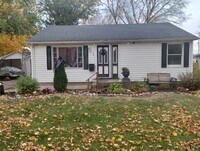 Building Photo - 409 Johnson St