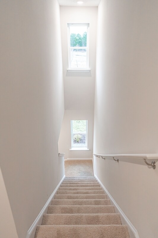 Building Photo - 205 1st St