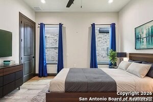 Building Photo - 661 inner