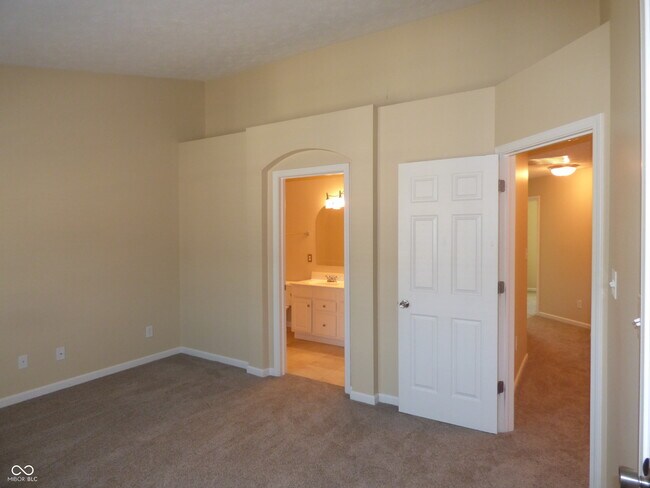 Building Photo - 11723 Chant Ln