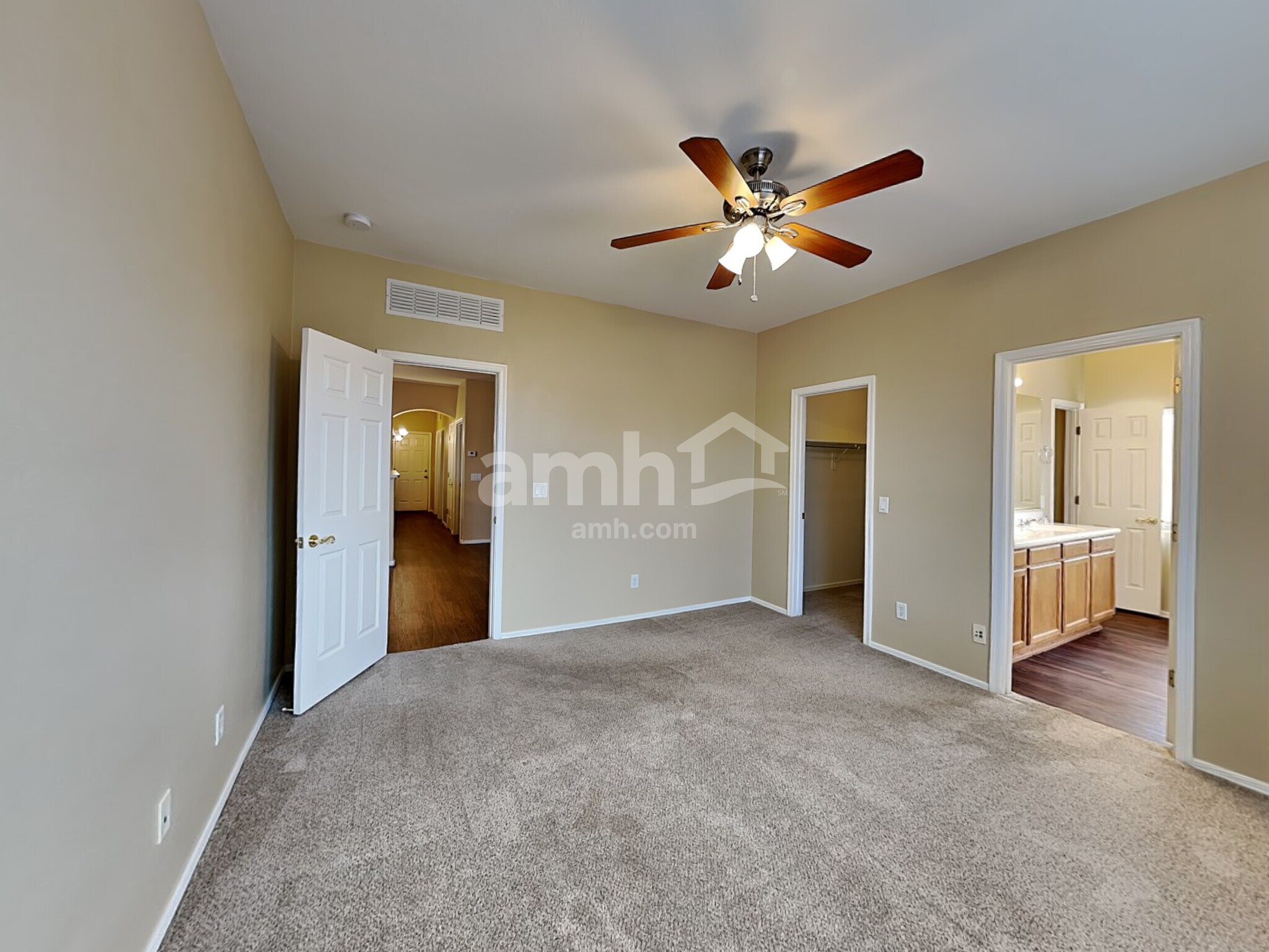 Building Photo - 174 E Corte Rancho Centro