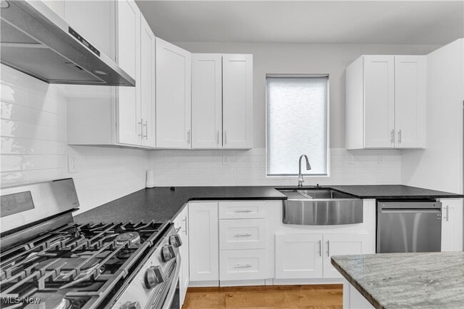 Building Photo - 4210 Peach Ct