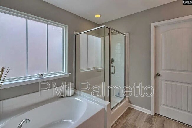 Building Photo - 326 Lanyard Ln