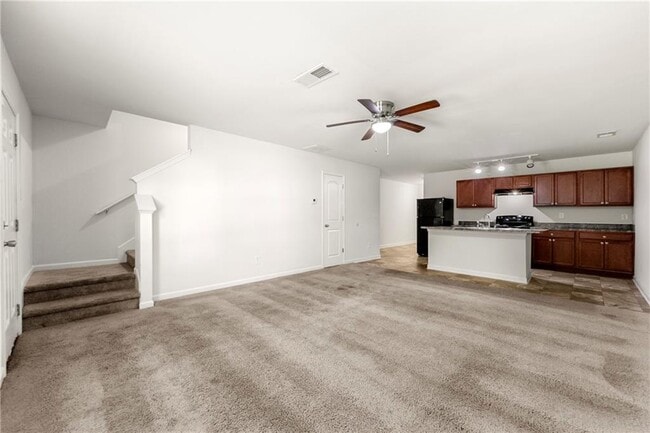 Building Photo - 2383 Hackamore Dr