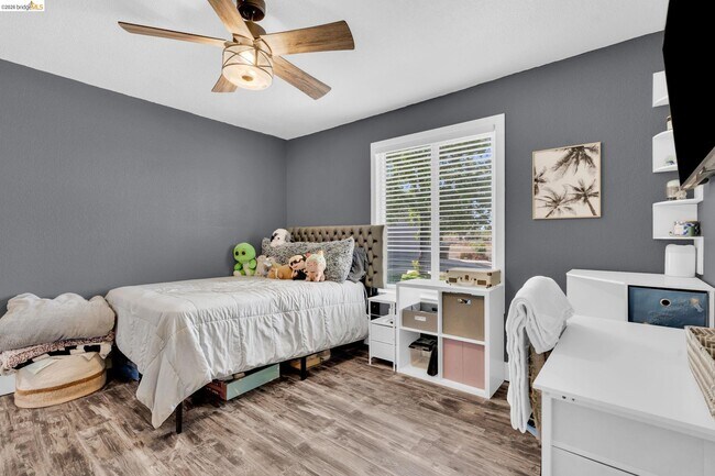 Building Photo - 59 Old Stagecoach Rd