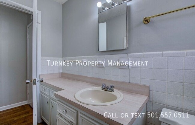 Building Photo - 7305 Kentucky Ave