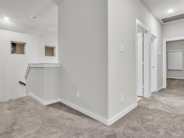 Building Photo - 2214 Spring Side Dr