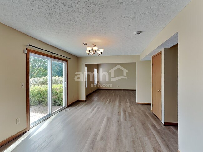 Building Photo - 172 Steiger Ct