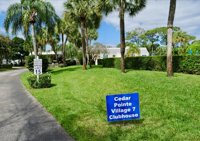 Building Photo - 2929 SE Ocean Blvd