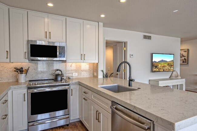 Building Photo - Rates Vary $1,995 - $3,495