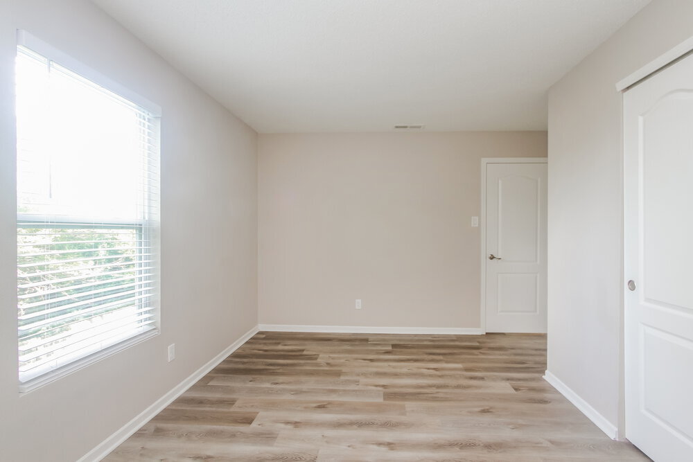 Building Photo - 9210 Centenary Ln