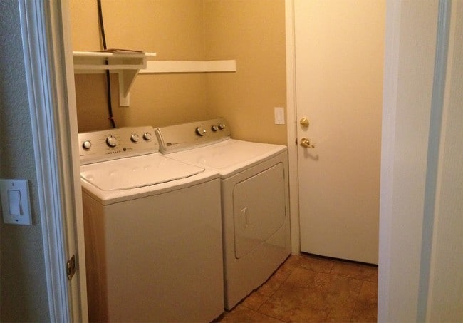 Building Photo - 29891 N Sedona Pl