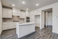 Building Photo - 1420 Navasota Trail