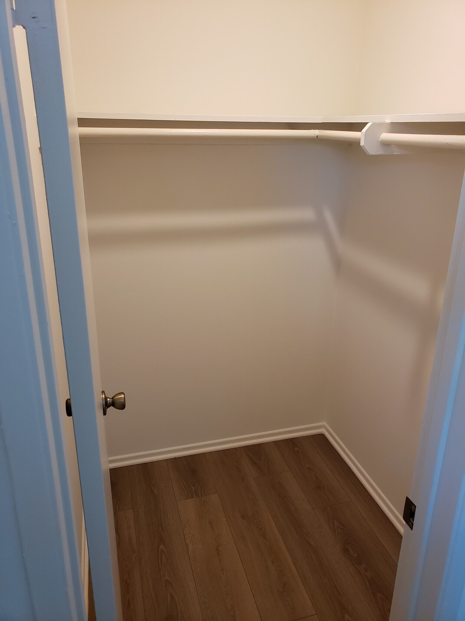 Walk-in Closet 2nd Bedroom - 2930 W 235th St