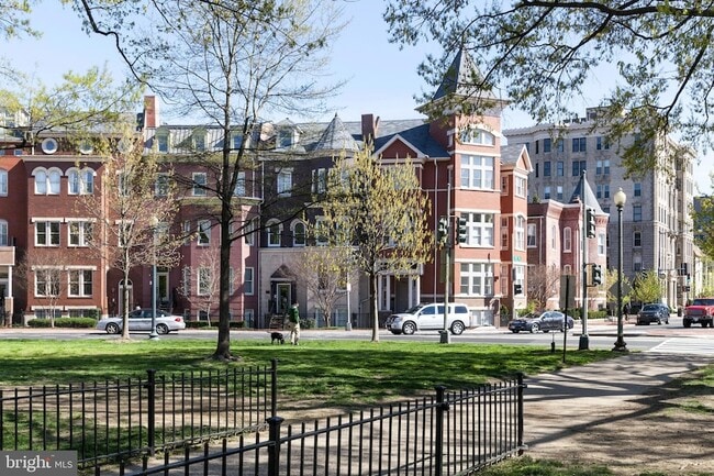 Building Photo - 1701 16th St NW