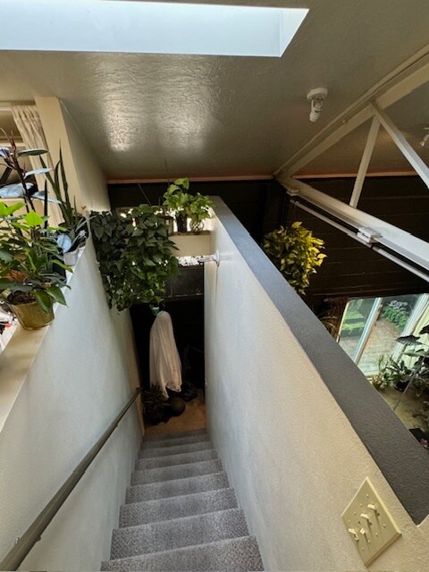 Building Photo - 440 W 900 S