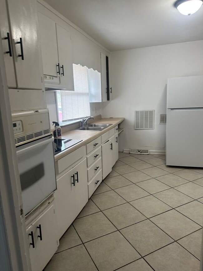 Building Photo - Cargo District 3BR Home