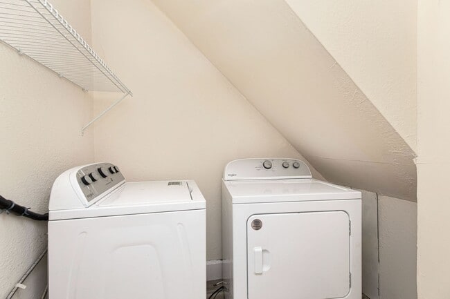 Building Photo - 1209 S Randolph St