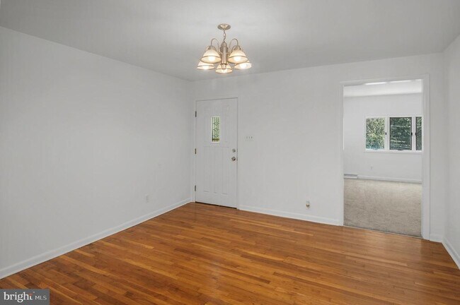 Building Photo - 2510 Davidsonville Rd