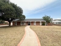 Building Photo - 3 Bed 2 Bath Located In The Heart Of Midland