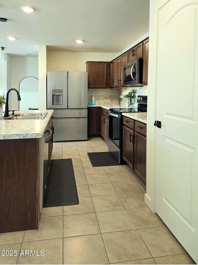 Building Photo - 18141 W Yavapai St