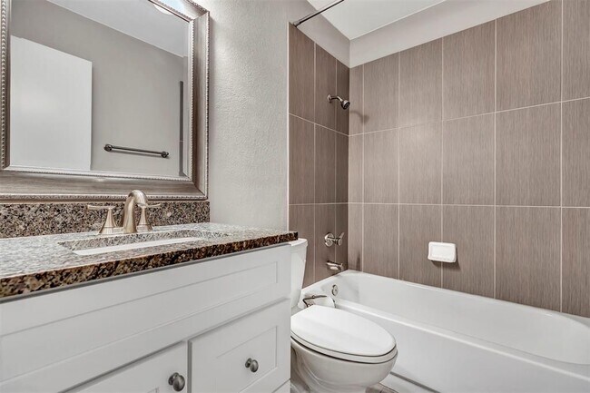 Building Photo - 3 Cedar Elm Cir