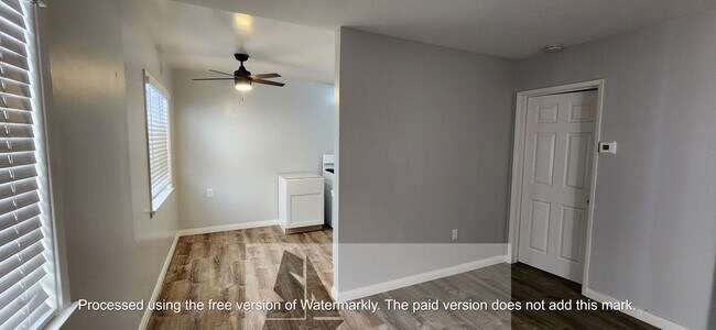 Building Photo - 134 13th St