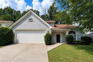 Building Photo - 235 Tanners Ct