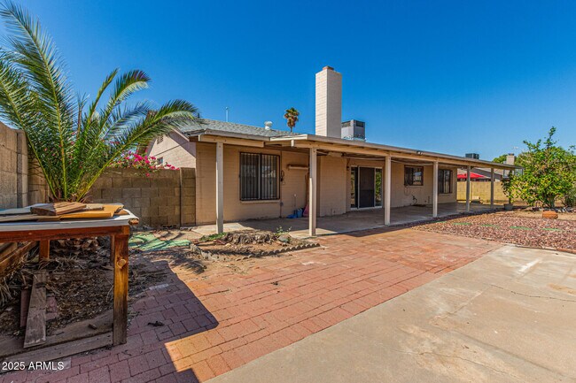 Building Photo - 5322 W Orchid Ln