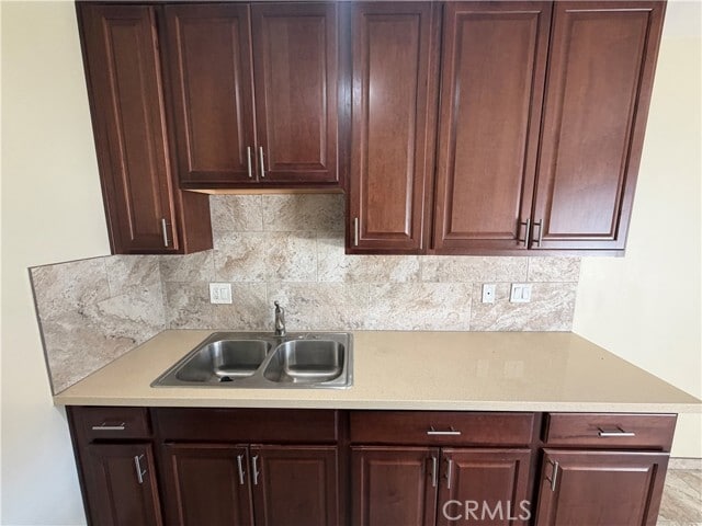 Building Photo - 2227 E Westport Dr