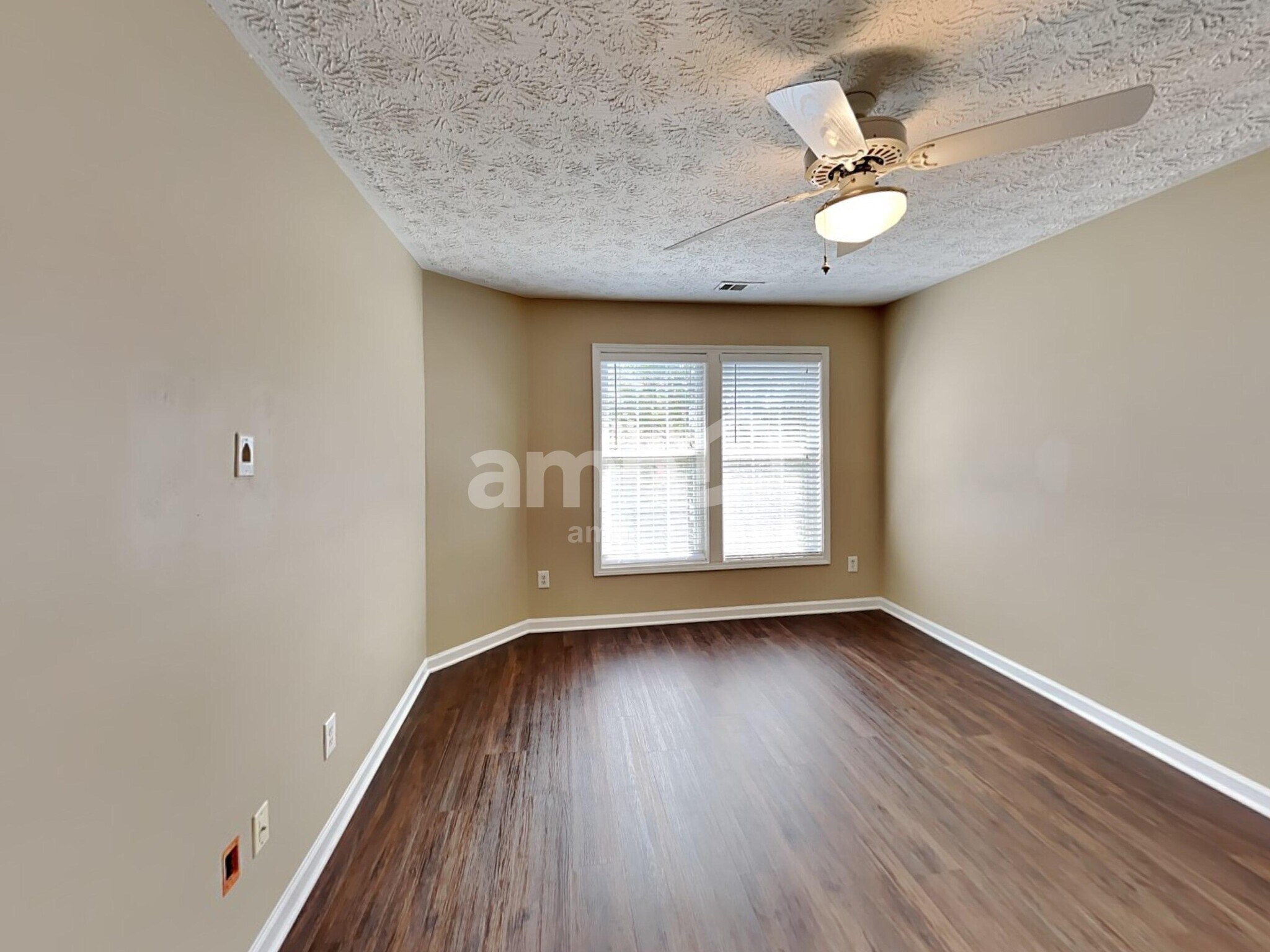 Building Photo - 4015 River Green Pkwy