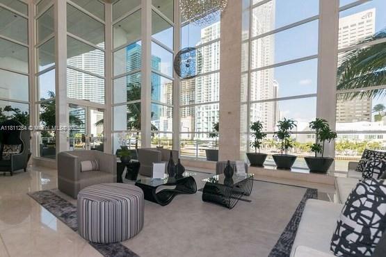 Building Photo - 901 Brickell Key Blvd