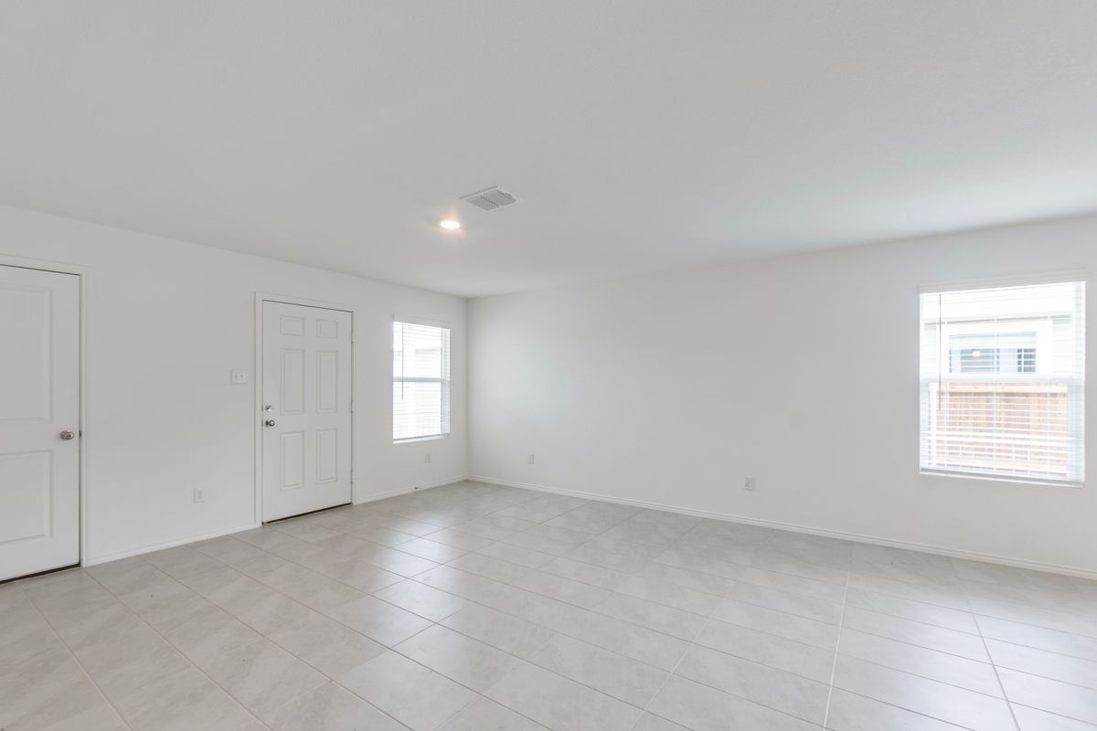 Building Photo - 7769 Ruellia Rd