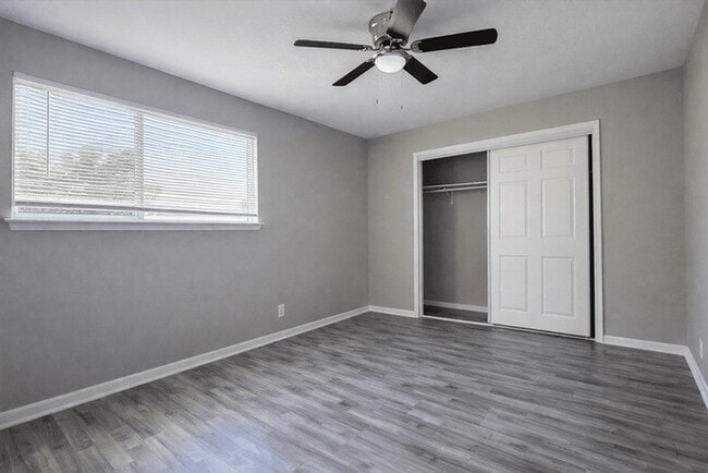 Building Photo - 12218 Wild Pine Dr