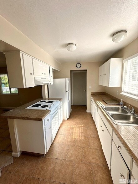 Building Photo - 767 Van Meter Dr
