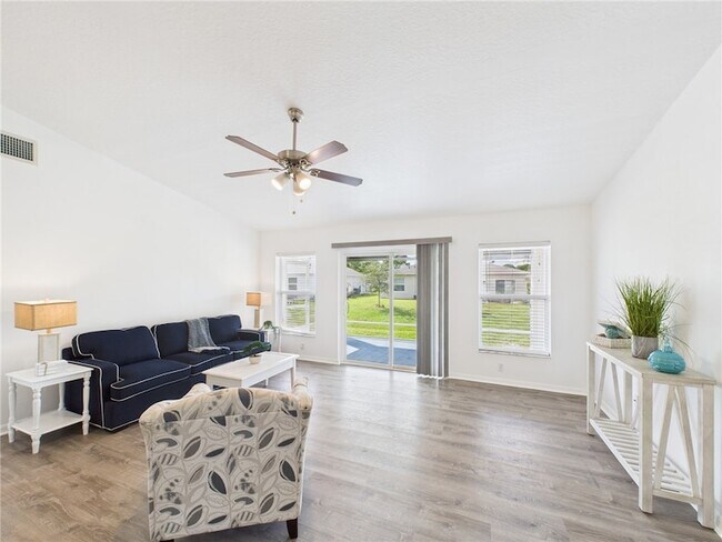 Building Photo - 8135 100th Ave