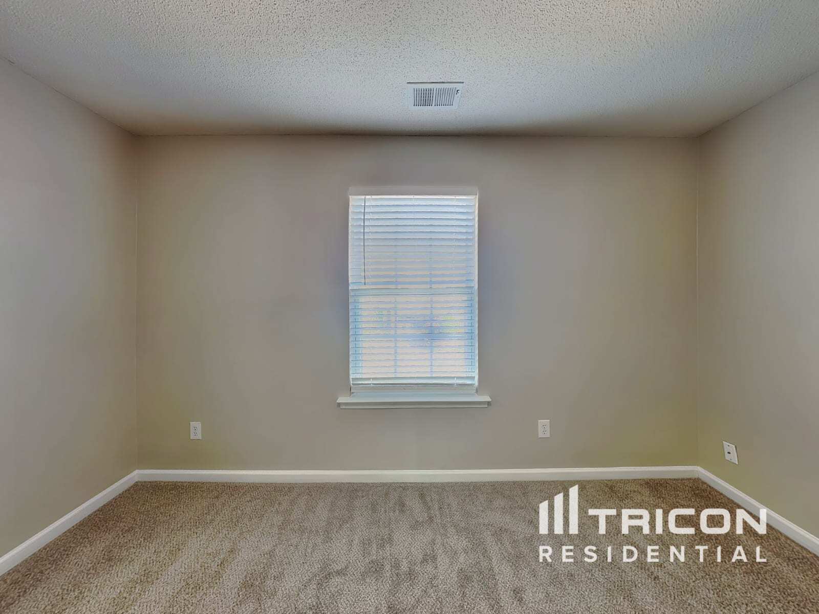 Building Photo - 8109 Bright Oak Trail