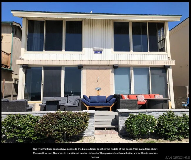 Building Photo - 3261 Ocean Front Walk