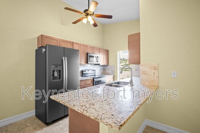 Building Photo - 1417 SW 51st Ln