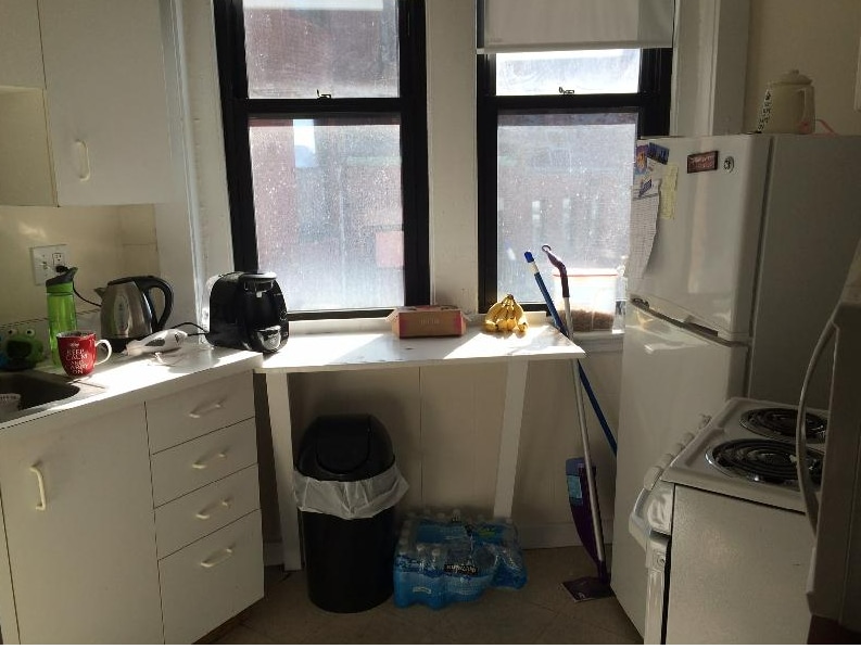 Building Photo - 504 Beacon St