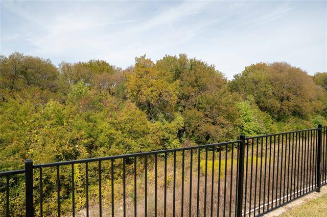 Building Photo - 1228 Villalonga Dr