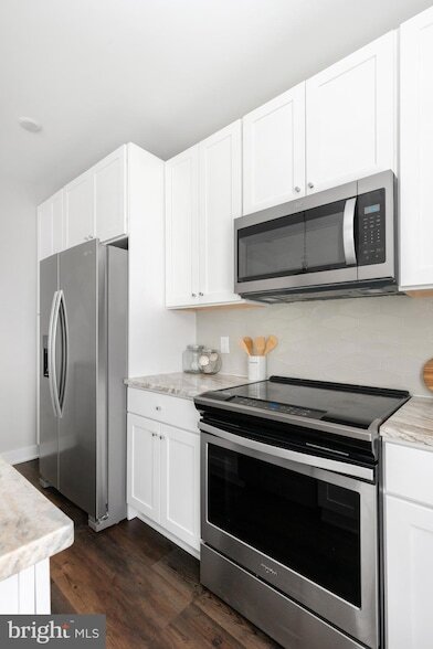 Building Photo - 45 W Haines St