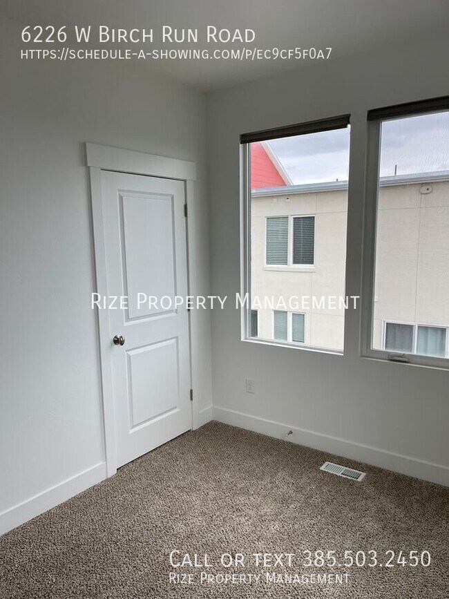 Building Photo - 6226 Birch Run Rd