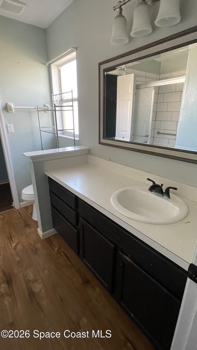 Building Photo - 2555 Street Pauls Dr