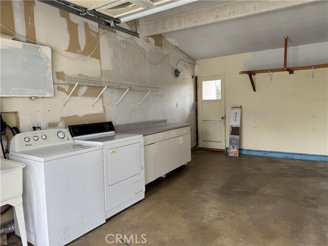 Building Photo - 6975 E El Roble St