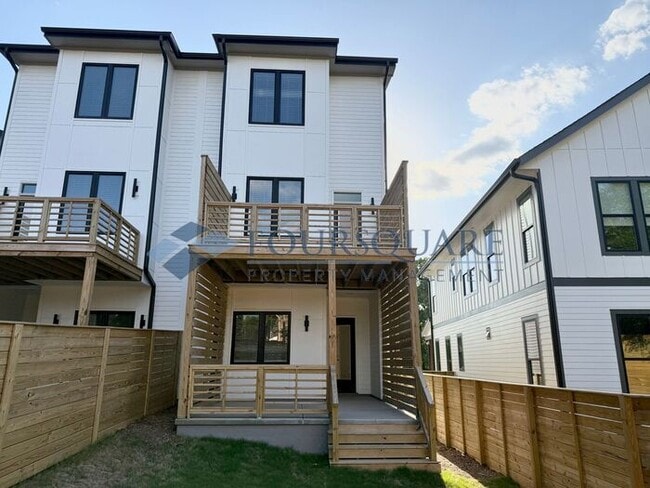 Building Photo - Spacious New Construction 3 Bed, 3.5 Bath Townhome with Modern Finishes, Fireplace & Fenced Yard ...