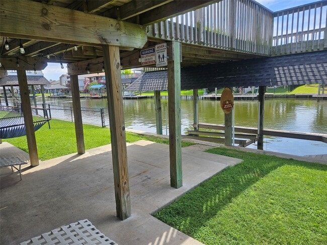 Building Photo - 812 Marlin St