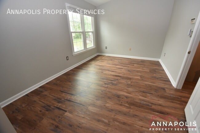 Building Photo - 2128 Colonel Way