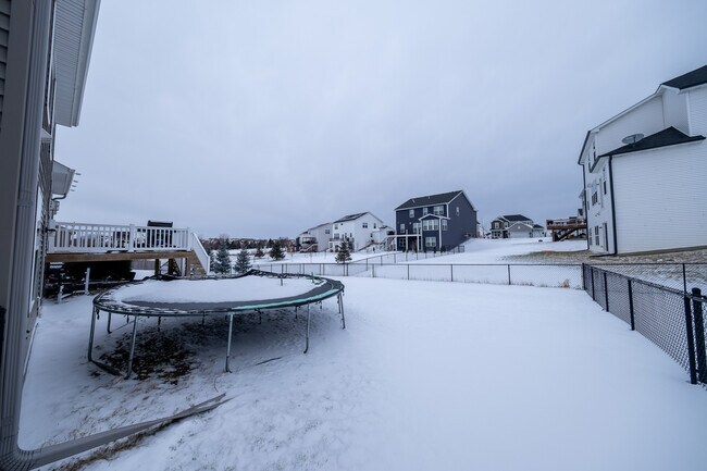 Building Photo - 20817 Guthrie Dr