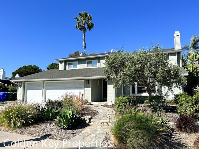 Building Photo - Welcome to this stunning 4-bedroom, 2.5-ba...